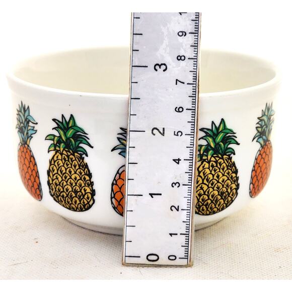 Pet Bowl-Food or Water-Grace Fine Ceramic-Pineapple Design-White-Small - Picture 7 of 7